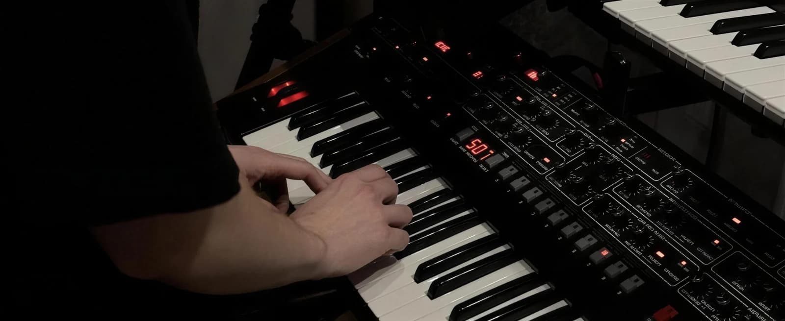 RECORDED SYNTH SESSIONS preview